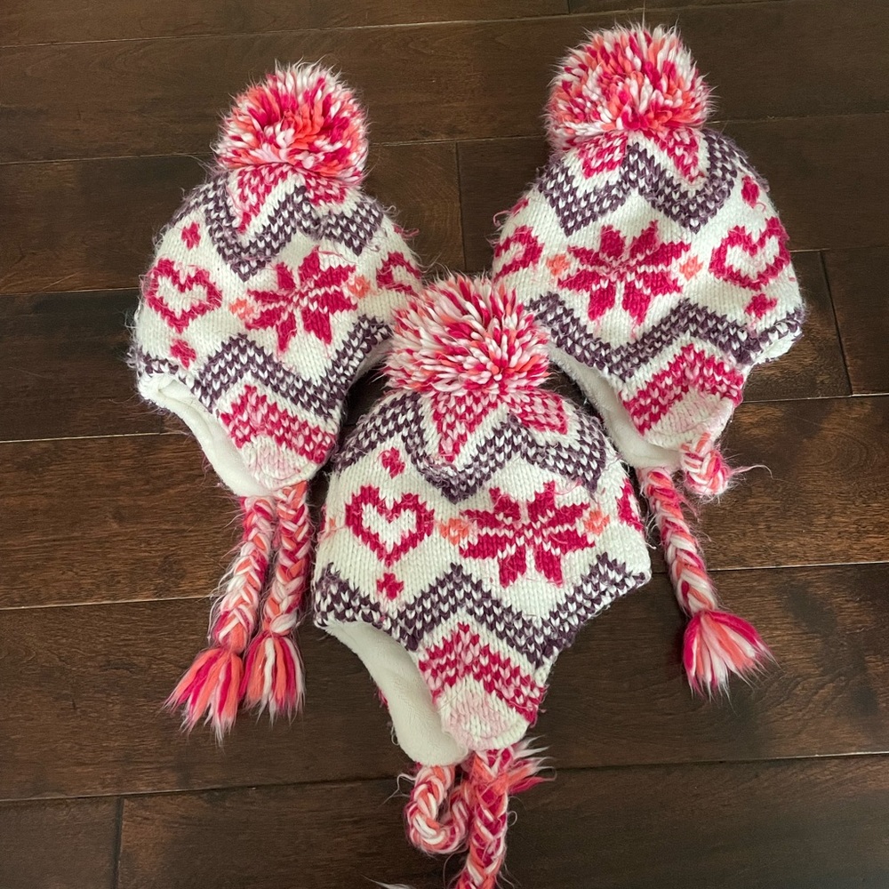 Lands’ End Knit Winter Pom Pom Hat